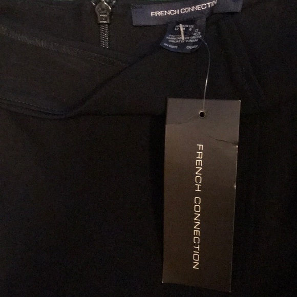 French Con. dress sz 8 off the shoulder, so cool - Picture 5 of 6